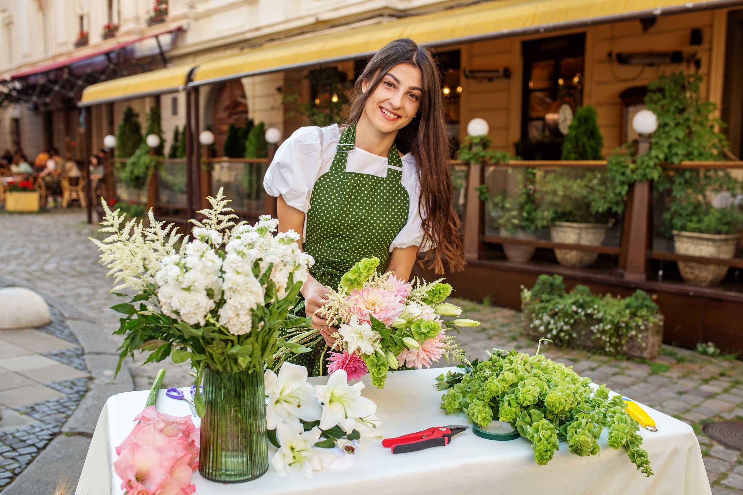 Advanced Techniques for Creative Floral Design